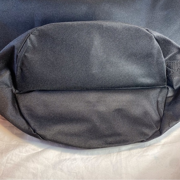 6 for$20♥️ BNWT Large Sling “Vegas” backpack. - Picture 2 of 7